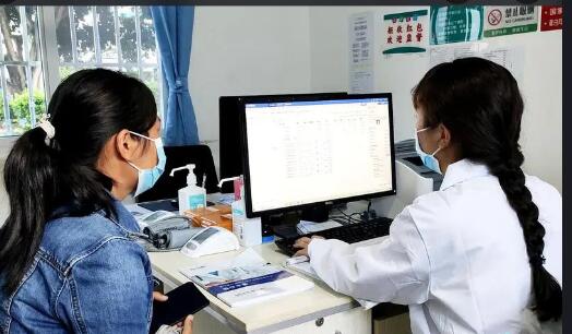 遍布街道、社區(qū)和鄉(xiāng)鎮(zhèn)、村屯 基層醫(yī)療衛(wèi)生機(jī)構(gòu)實(shí)現(xiàn)全覆蓋