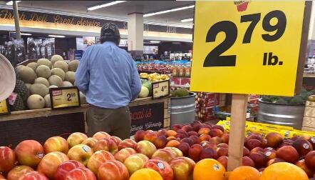 新興市場(chǎng)和發(fā)展中國(guó)家普遍遭遇高通脹 中國(guó)成全球物價(jià)“減速器”