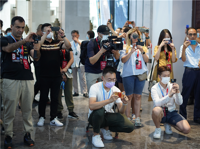 “走讀山東”外國友人感知體驗(yàn)參訪活動(dòng)走進(jìn)濟(jì)寧鄒城市孟苑