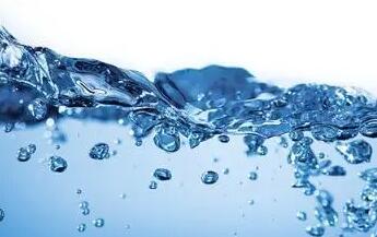 2024年市場(chǎng)規(guī)模將突破千億元 天然礦泉水成為行業(yè)發(fā)力新熱點(diǎn)