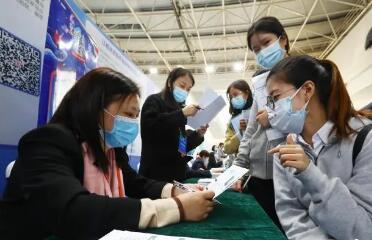 五方面新舉措加力促就業(yè)創(chuàng)業(yè)——國務(wù)院常務(wù)會(huì)解讀