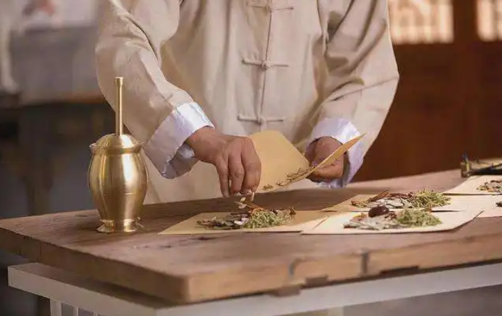 國(guó)家衛(wèi)健委：十年來(lái)我國(guó)中醫(yī)藥事業(yè)穩(wěn)步發(fā)展