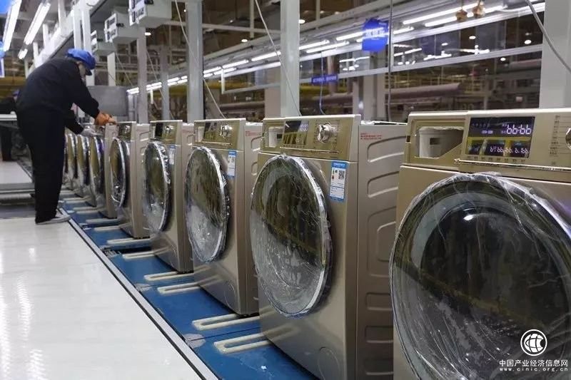 “數(shù)字領(lǐng)航”，中國(guó)制造轉(zhuǎn)型的新“燈塔”