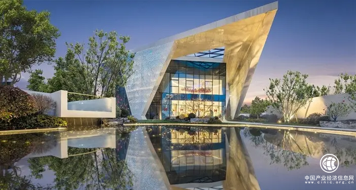 以實(shí)力兌現(xiàn)承諾 卓越堅持不停工為業(yè)主帶來無限美好