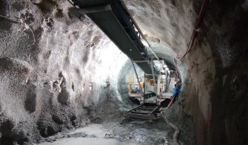 創(chuàng)紀(jì)錄！中國(guó)安能桐城項(xiàng)目TBM隧道掘進(jìn)速度月進(jìn)尺突破700米