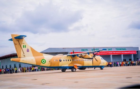 中國(guó)土木承建的尼日利亞?；僦輽C(jī)場(chǎng)正式啟用