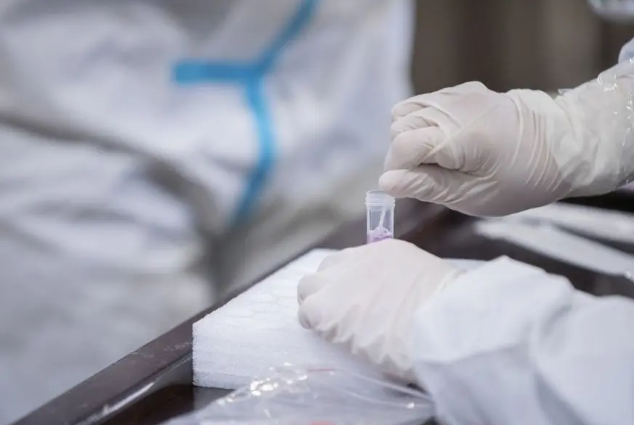 “乙類(lèi)乙管”我國(guó)具備了什么條件?防控重點(diǎn)有何變化?——國(guó)務(wù)院聯(lián)防聯(lián)控機(jī)制回應(yīng)熱點(diǎn)問(wèn)題