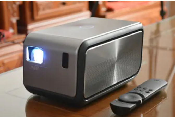 品牌扎堆競爭激烈 投影儀市場進入增長快車道