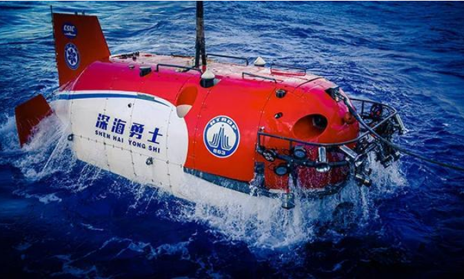 2022年我國(guó)“深海勇士”號(hào)和“奮斗者”號(hào)載人潛水器共完成175個(gè)潛次
