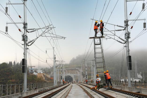 中國中鐵多個重點工程加速推進