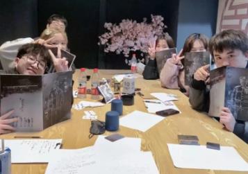 劇本娛樂(lè)行業(yè)里的年輕人：在創(chuàng)作和表達(dá)中實(shí)現(xiàn)夢(mèng)想