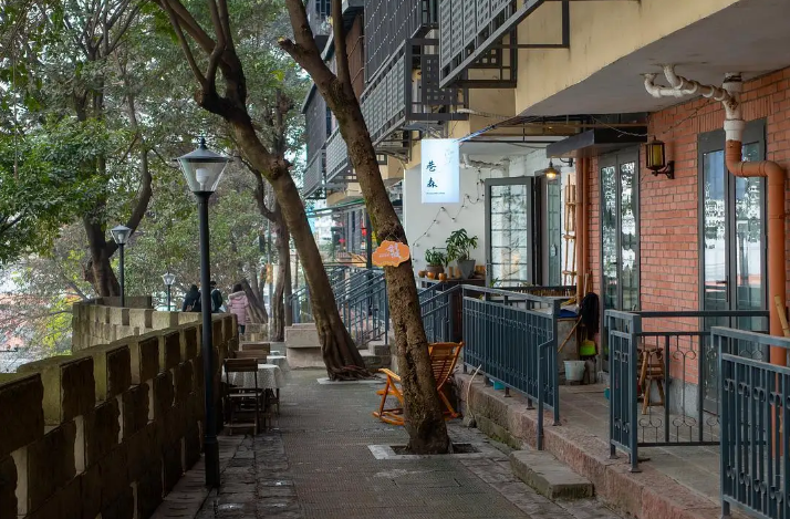 提品質(zhì)、強(qiáng)供給、重內(nèi)涵——“網(wǎng)紅”城市致力走向“長紅”