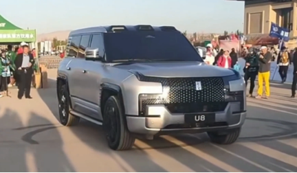 自主品牌新能源汽車(chē)高端化轉(zhuǎn)型提速