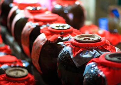 “中國酒業(yè)活態(tài)文化遺產(chǎn)認(rèn)定與保護(hù)指南”團(tuán)體標(biāo)準(zhǔn)審定會召開