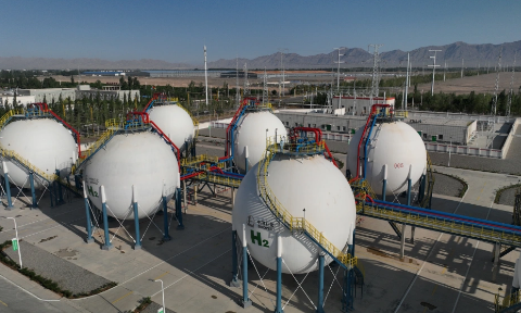 我國首個萬噸級光伏制氫項目投產