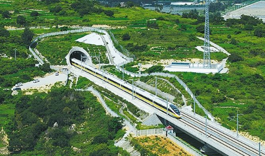 動(dòng)車組新產(chǎn)品研制取得階段性成果