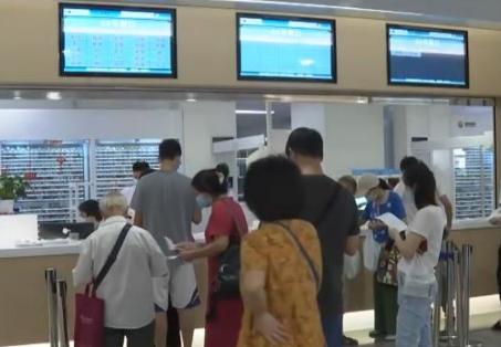 全面落實(shí)持居住證參保政策 大病保險(xiǎn)待遇水平不降低