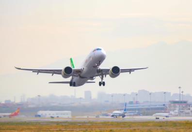 多型國(guó)產(chǎn)商用飛機(jī)完成新疆演示飛行