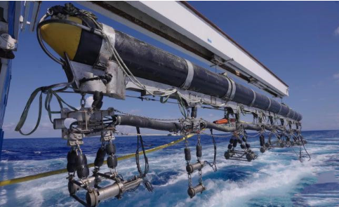 挺進(jìn)深海3000米！我國(guó)自研海洋地震勘探裝備首次實(shí)現(xiàn)超深水作業(yè)