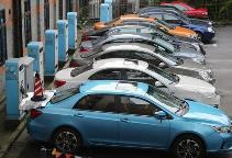 新能源乘用車(chē)萬(wàn)人擁有量超百輛