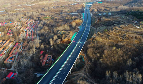 全國(guó)首條零碳智慧高速！濟(jì)青中線全線通車