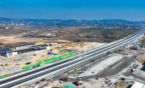 前十月完成投資超3萬(wàn)億 重大交通項(xiàng)目建設(shè)為經(jīng)濟(jì)發(fā)展提供有力支撐