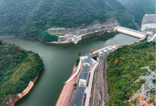 西南首座百萬(wàn)千瓦級(jí)大型抽水蓄能電站投產(chǎn)發(fā)電