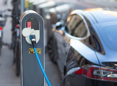 動(dòng)力電池“退役潮”帶動(dòng)千億回收市場