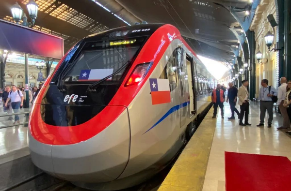 中國造！南美洲最快的軌道列車在智利投入服務(wù)