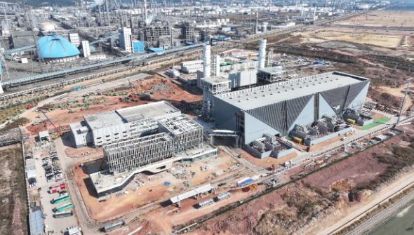 大亞灣綜合能源項目首臺機組燃機首次點火成功