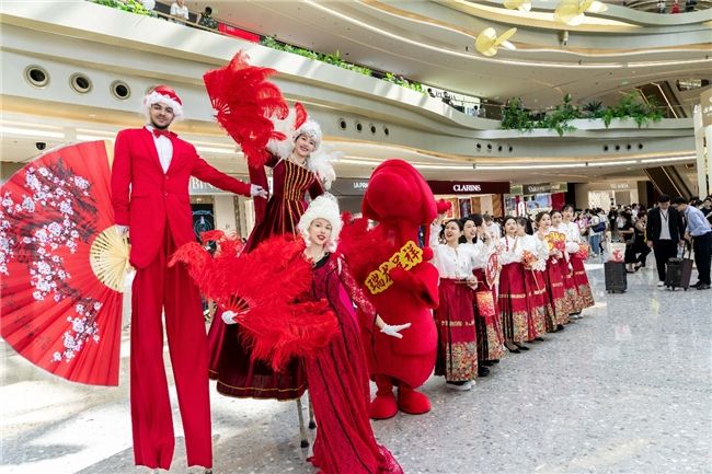 海南文旅市場迎來開年紅火新氣象 中免集團為免稅消費添柴加薪
