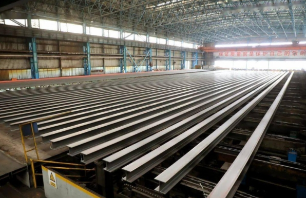 山鋼型鋼產(chǎn)品助力全球最大單體公寓項目建設