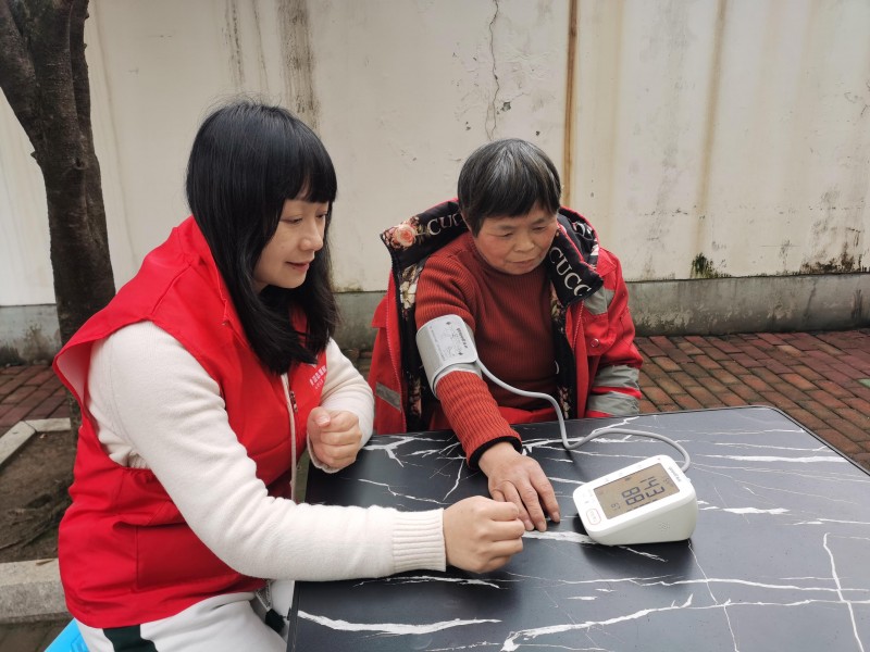 “香溢紅”沁人心  可圈可點送微光