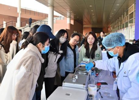 山西開展食品安全“你點我檢服務(wù)惠民生”進校園活動