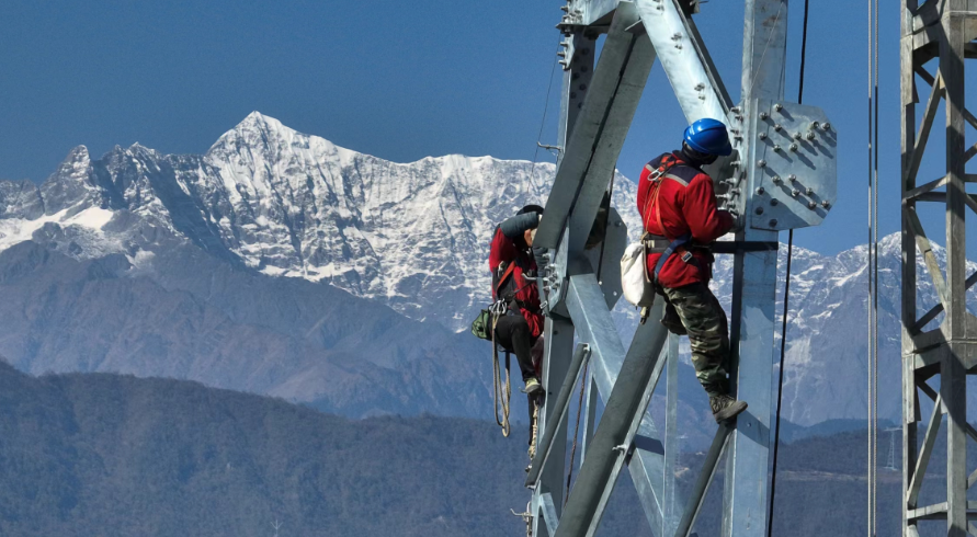 國家電網(wǎng)：加快推進(jìn)重大工程項(xiàng)目建設(shè)