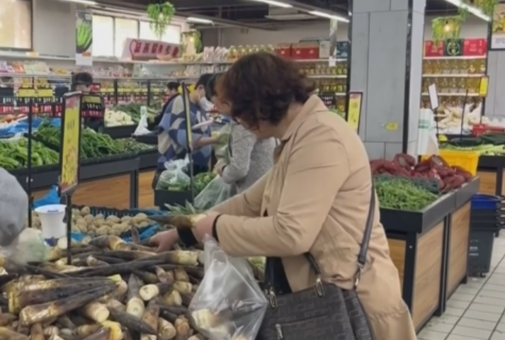 2023年我國(guó)食材消費(fèi)市場(chǎng)規(guī)模同比增長(zhǎng)超10%