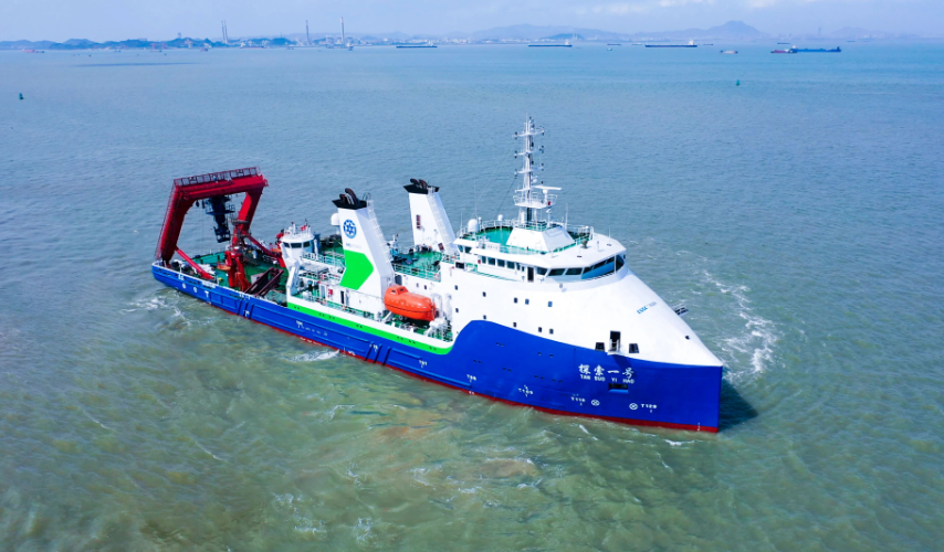 7178米！“探索一號(hào)”攜“奮斗者”號(hào)再創(chuàng)深海下潛新紀(jì)錄