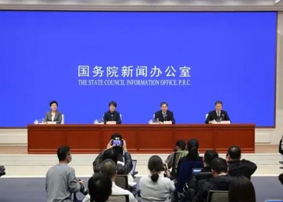 商務(wù)部：推動汽車換“能”，提高新能源汽車占比