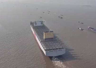 世界級(jí)，前沿技術(shù)！又一艘，我國(guó)自主研發(fā)設(shè)計(jì)“海上巨無霸”試航