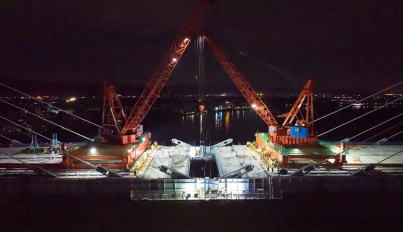 汕頭揭陽“牽手”成功！潮汕環(huán)線高速京灶大橋主橋全線貫通