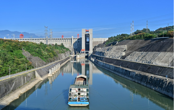 336.23萬噸！三峽“超級(jí)電梯”交出半年亮眼“成績單”