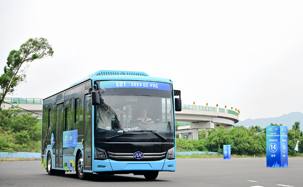 安凱客車斬獲全國(guó)新能源商用車性能評(píng)價(jià)賽四項(xiàng)大獎(jiǎng)