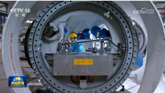 加快發(fā)展新質生產力 推動經濟高質量發(fā)展