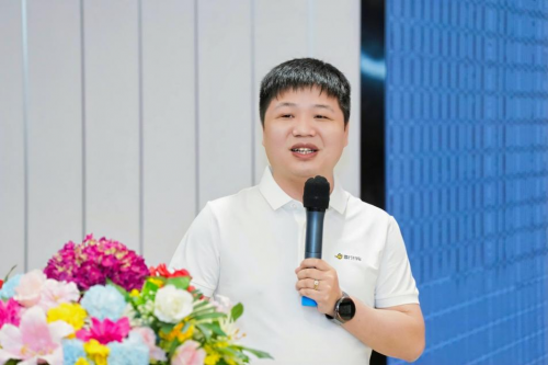 中國交通報(bào)專訪喜行約車聯(lián)合創(chuàng)始人鄧星強(qiáng)：司機(jī)師傅是我們的重要伙伴！