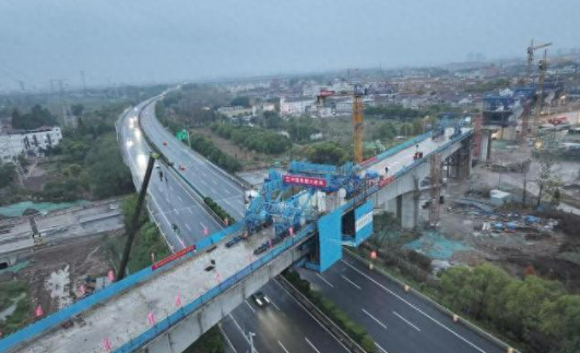 統(tǒng)籌推進“硬投資”和“軟建設(shè)”——全國“兩重”建設(shè)掃描