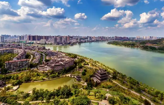 產(chǎn)業(yè)協(xié)同 資源融通 城鄉(xiāng)共美——重慶西部城鄉(xiāng)融合發(fā)展邁上更高水平