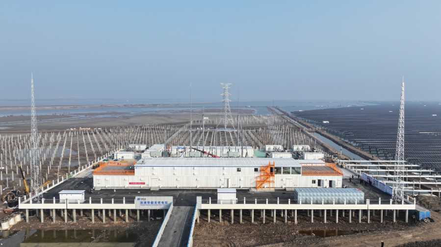 全國首個(gè)立體確權(quán)光伏用海項(xiàng)目首批60萬千瓦并網(wǎng)發(fā)電