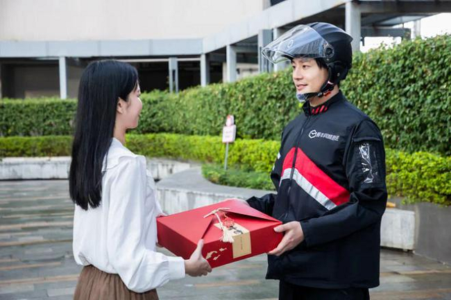 順豐同城元旦總單量同比增長92%，高品質(zhì)即配助力節(jié)日儀式感