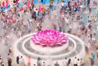 冰雪為“媒”！南北旅客開啟雙向奔赴 帶火冬季旅游