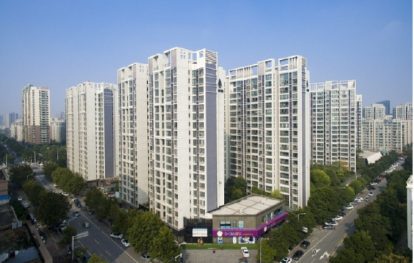 政策“組合拳”發(fā)力 河南樓市趨穩(wěn)向“暖”